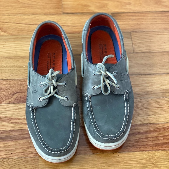 Men’s Sperry Boat Shoes - Picture 2 of 7